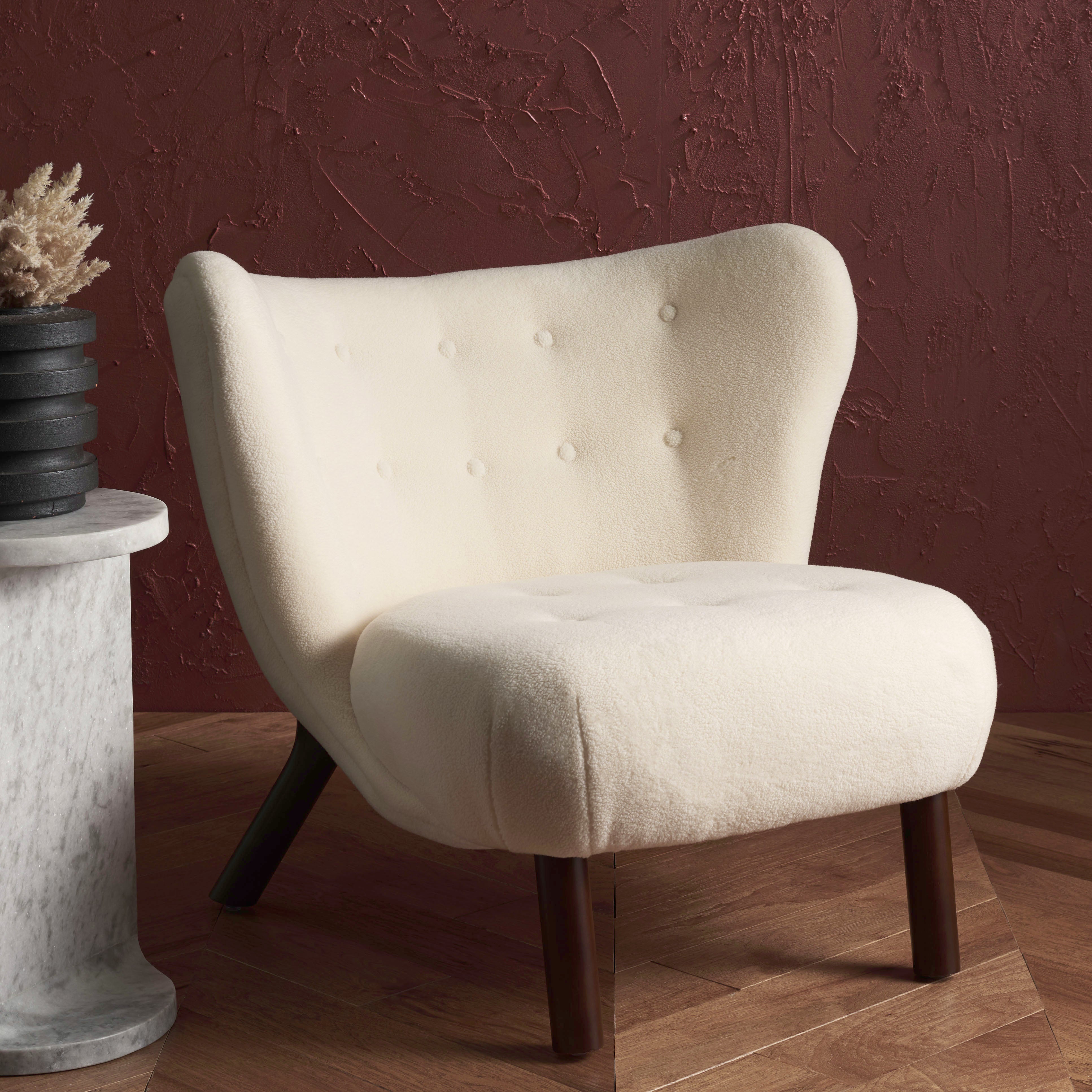 GABRIEL MODERN WINGBACK CHAIR