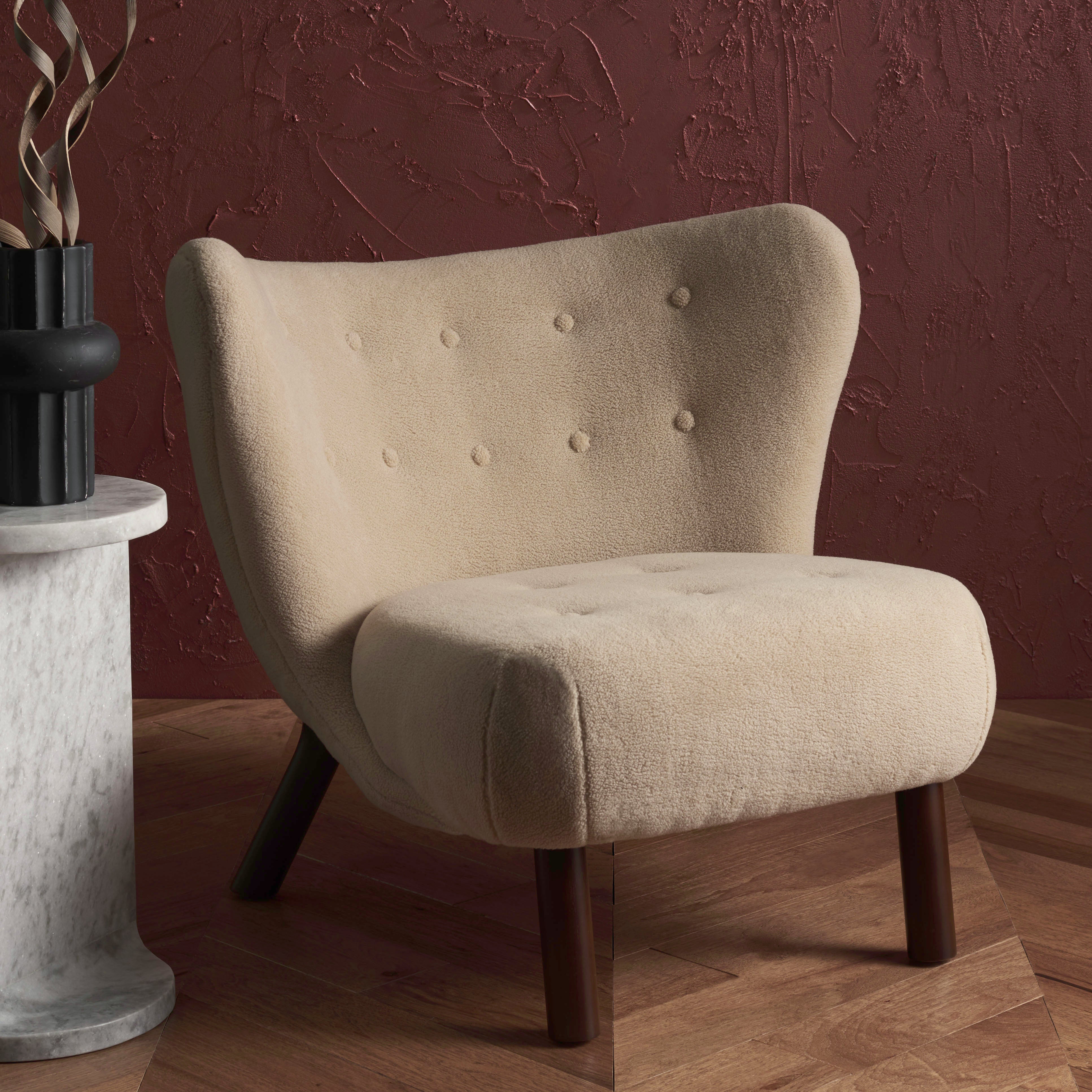 GABRIEL MODERN WINGBACK CHAIR